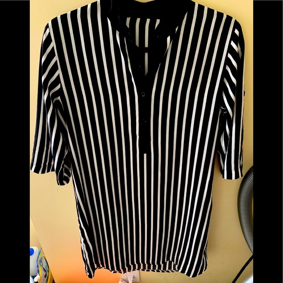 Striped knee length dress - Picture 1 of 2